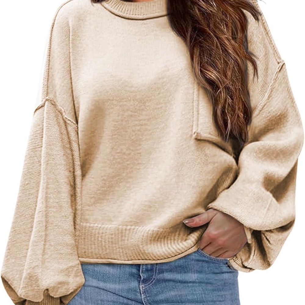 NWT Long Sleeve Lantern Pullover Sweater